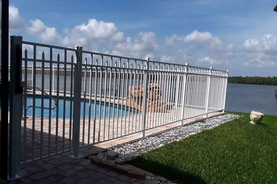 Premium Quality Aluminum Fences